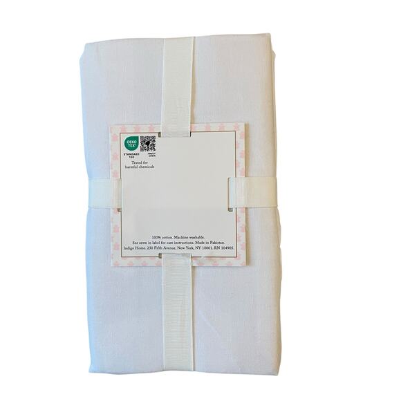 CUPCAKES & CASHMERE Set Of 4 Embroidered Bat With Bow Napkins - Picture 6 of 7